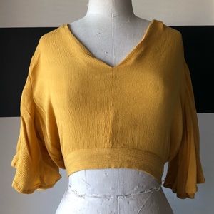 Cropped wide sleeve too